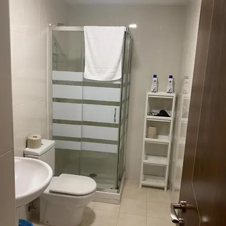 Torres De Montenuno Apartment *