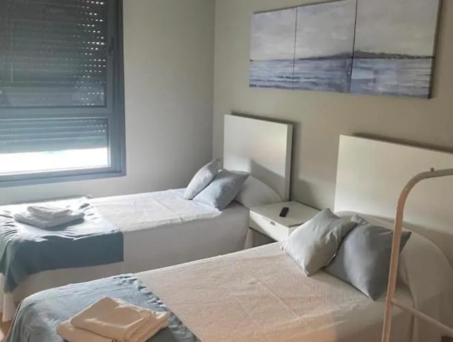 شقة Torres De Montenuno